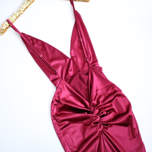 Red Plunge Open Back Mermaid Evening Satin Dress - Picture 8 of 8